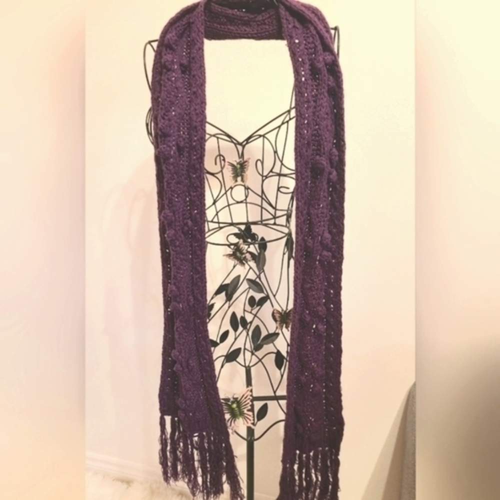 Knit scarf